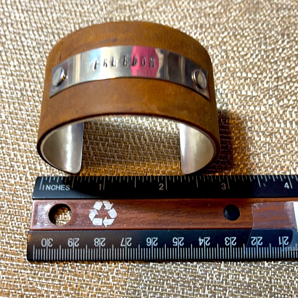 🇺🇸 RUSTIC CUFF USA LEATHER BRACELET FREEDOM - Picture 3 of 5